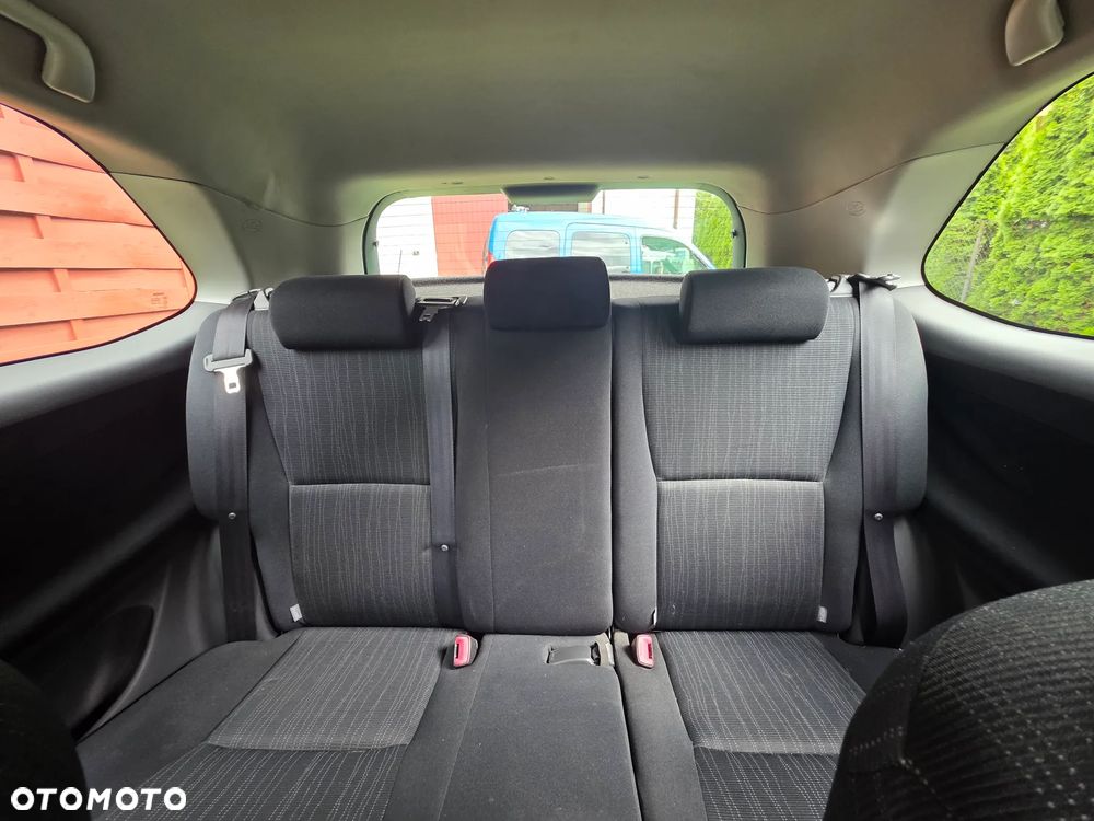 Toyota Auris 2.0 D-4D Luna - 7