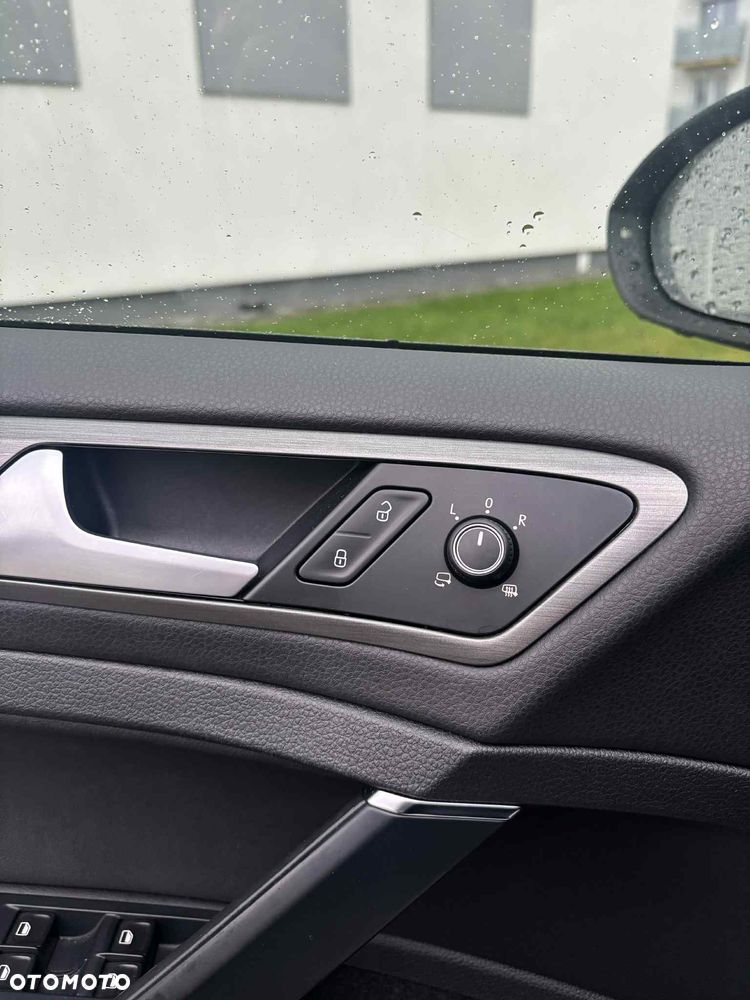 Volkswagen Golf 1.4 TSI BMT Highline DSG - 10