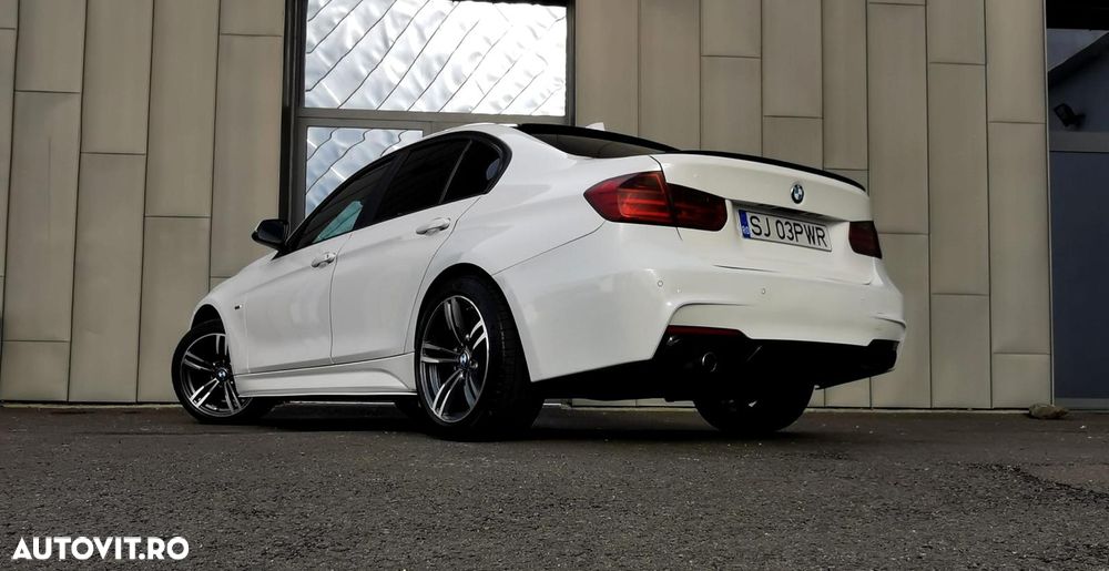 BMW Seria 3 320d - 13