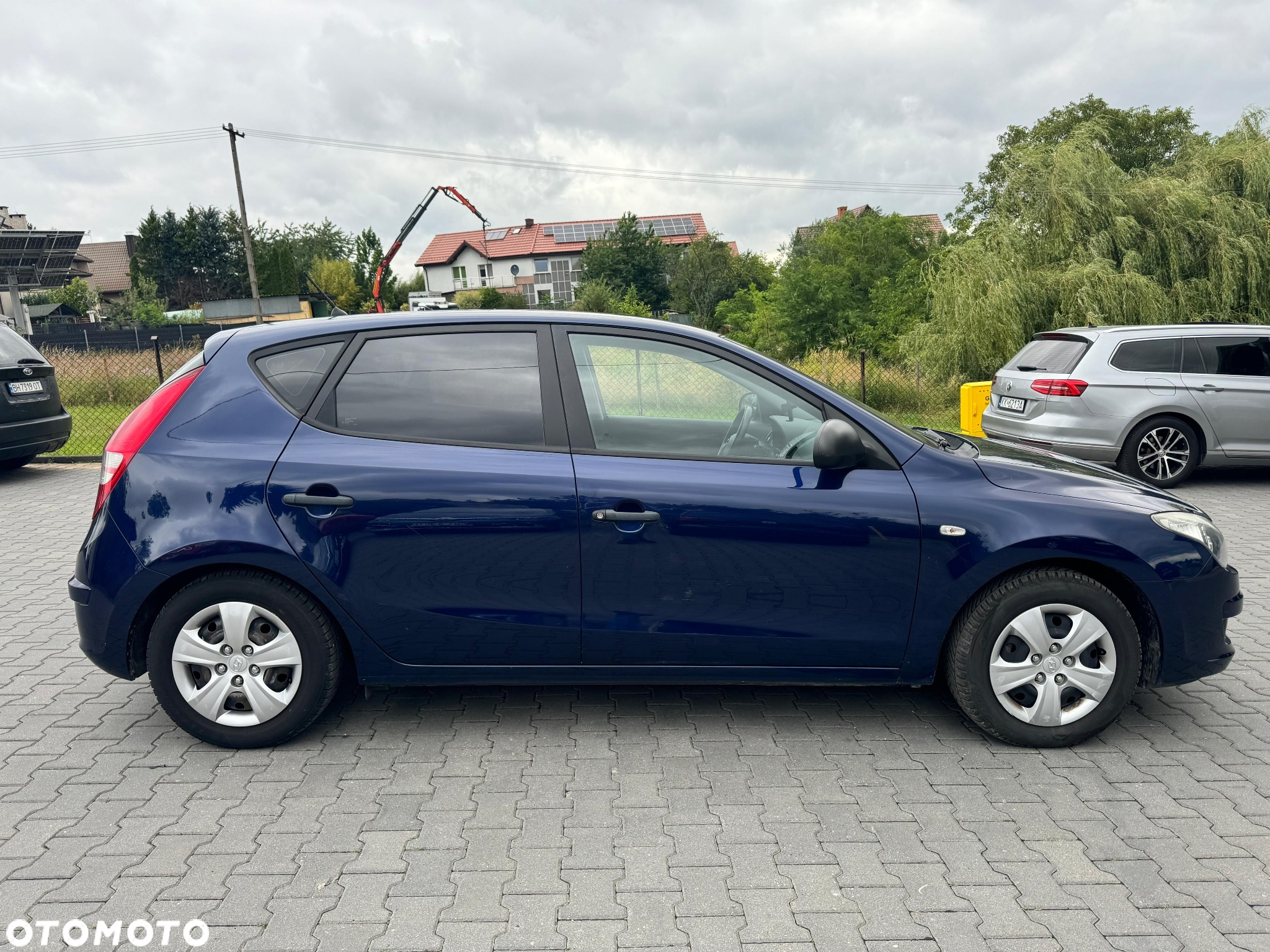 Hyundai i30 1.4 Base + - 4