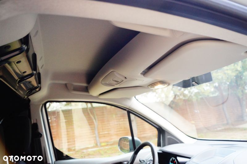 Ford Transit Connect - 7