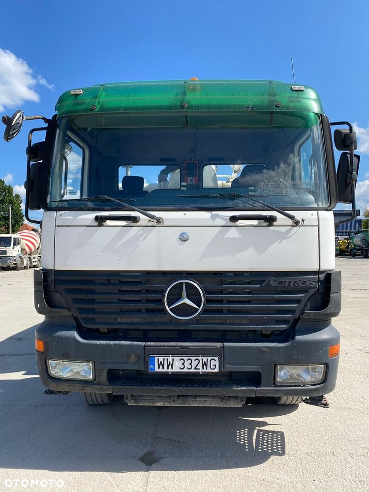 Mercedes-Benz Putzmaister M32 4Z - 14
