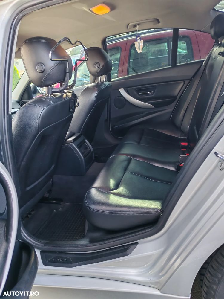 BMW 3 Series 2012 — imagine 6