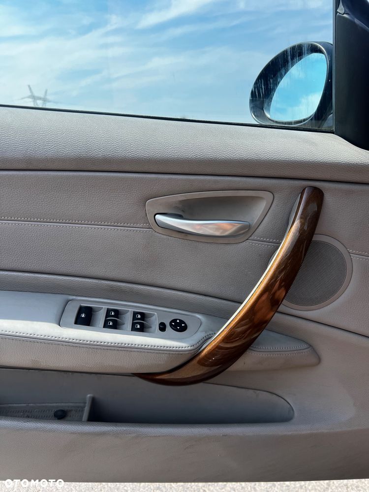 BMW Seria 1 120d - 8