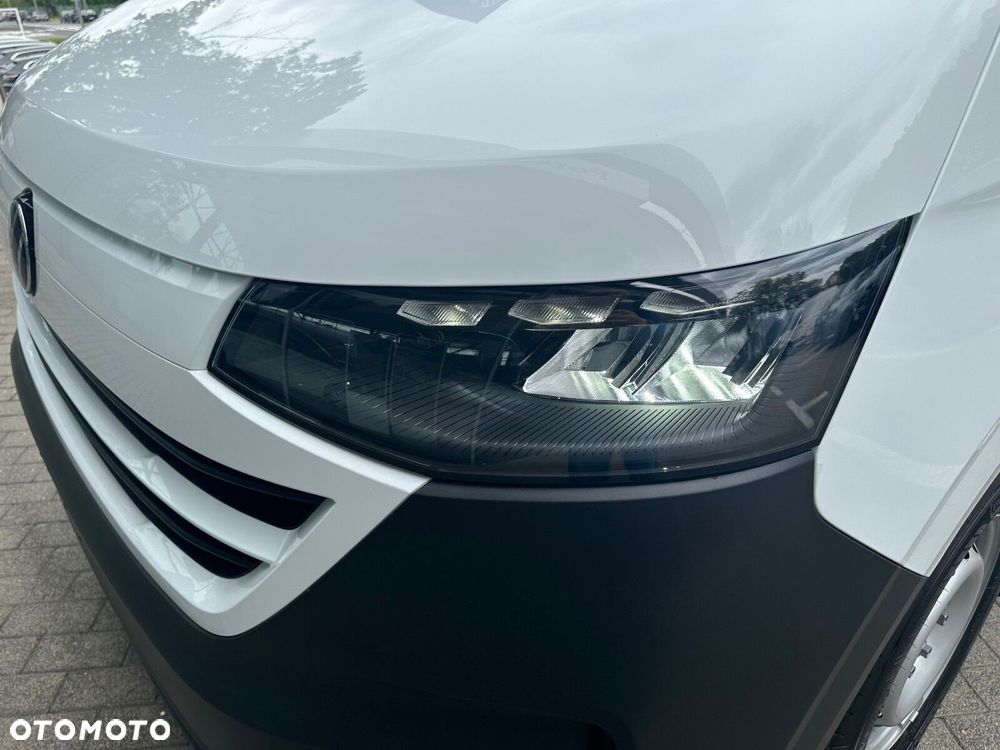 Volkswagen Transporter Transporter Furgon silnik: 2,0 l TDI 150 KM / skrzynia biegów: 8-biegowa automatyczna rozstaw osi: 3100 mm - 26