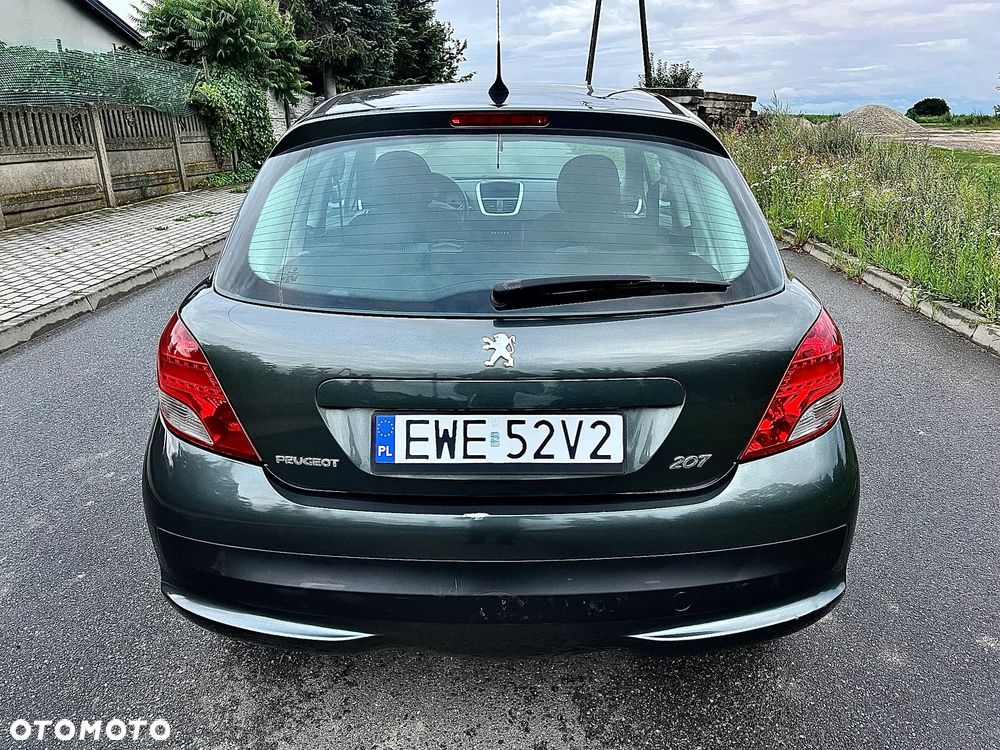 Peugeot 207 - 5