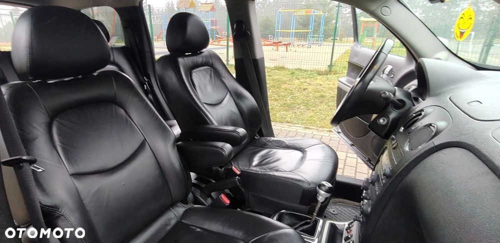 Chevrolet HHR 2.4 LT - 16