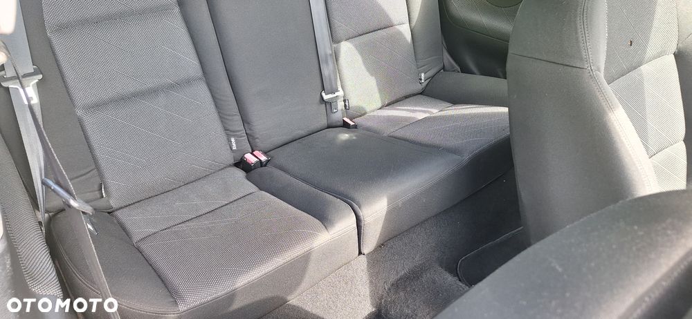 Peugeot 207 1.4 16V Trendy - 10