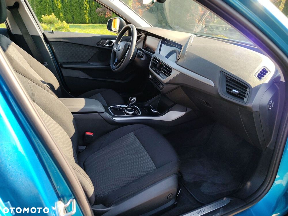 BMW Seria 1 118i Advantage - 23