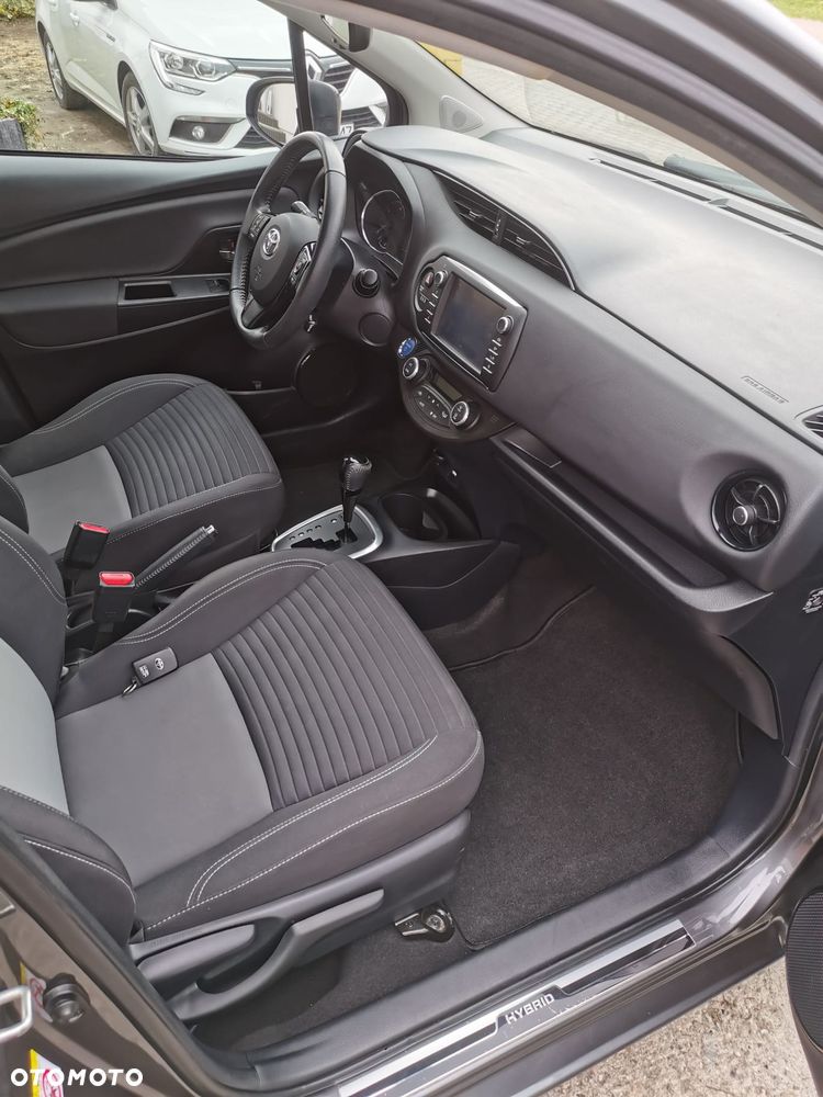 Toyota Yaris 1.5 VVT-i Style Selection - 11