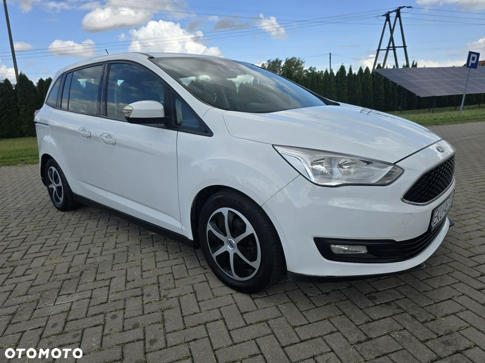 Ford Grand C-MAX - 3