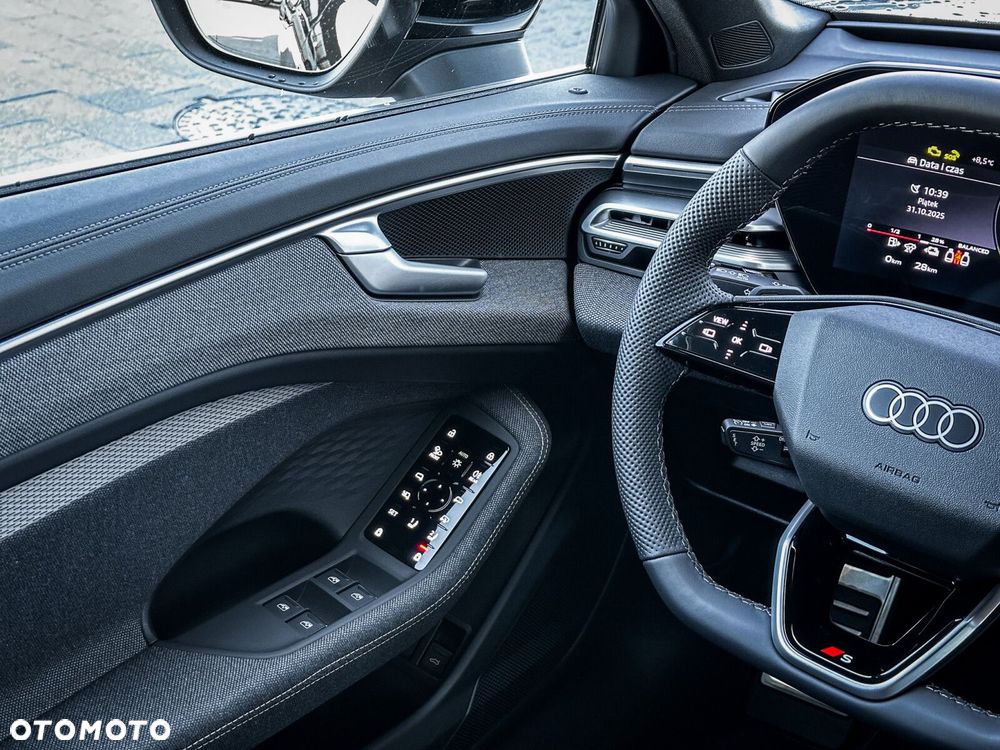 Audi A6 Avant - 25