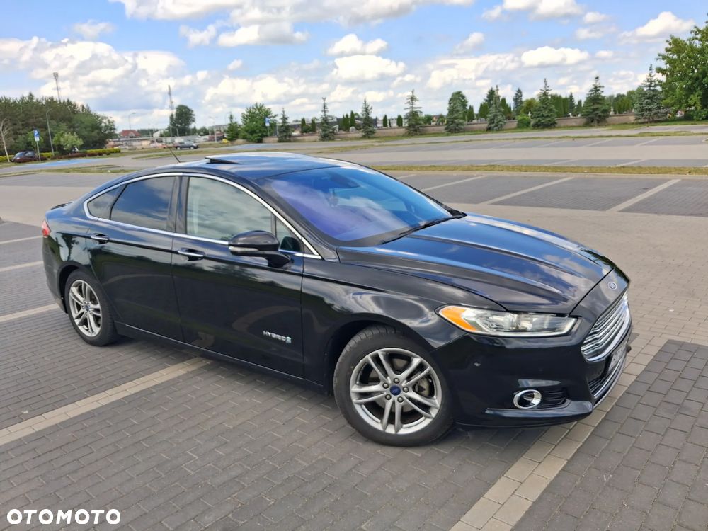 Ford Fusion - 1
