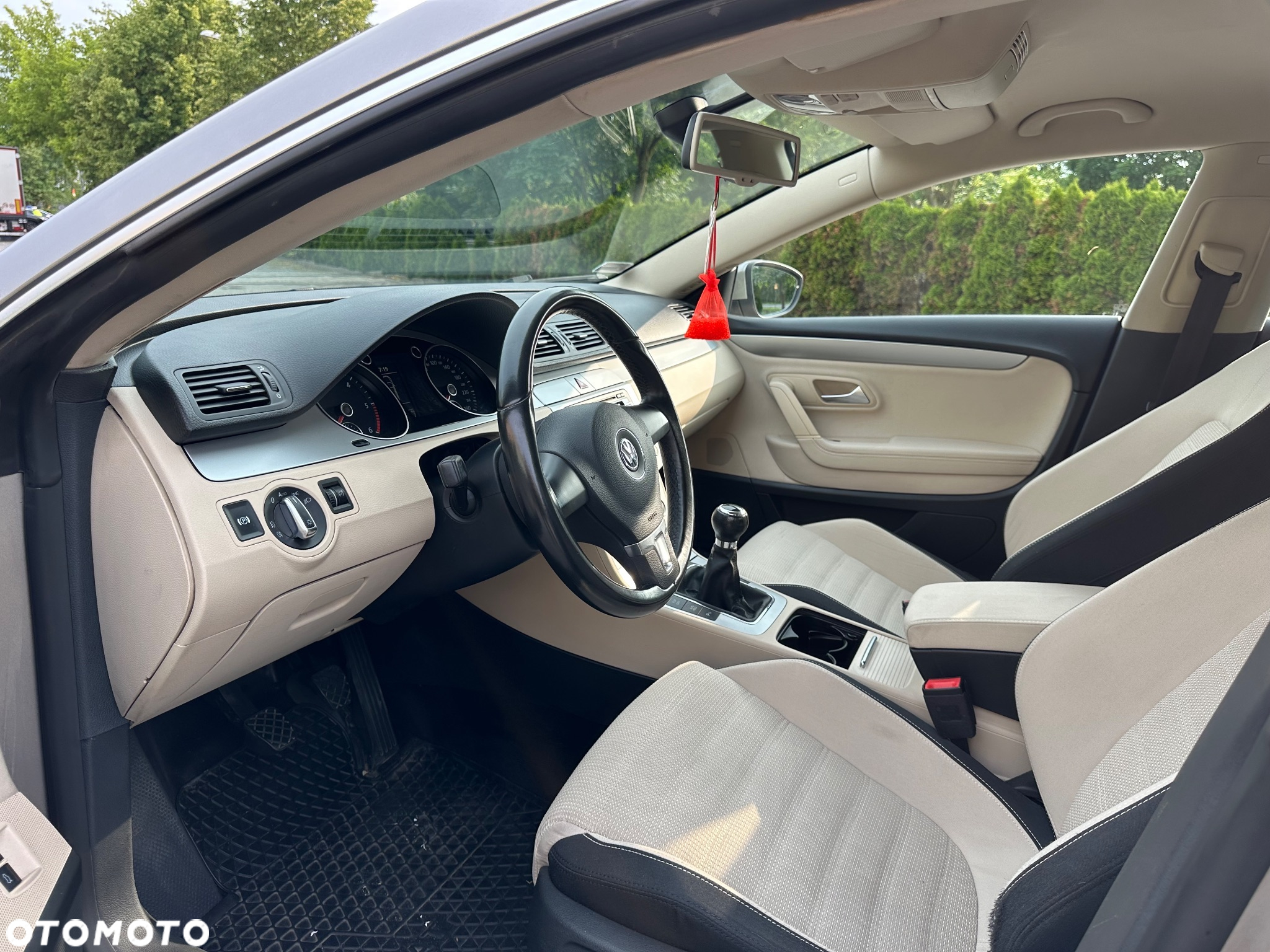 Volkswagen Passat CC 2.0 TDI DPF - 22