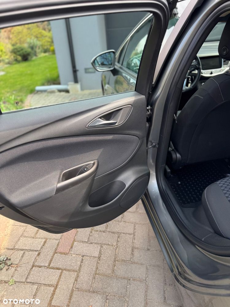 Opel Astra 1.4 T GPF Enjoy S&S - 17