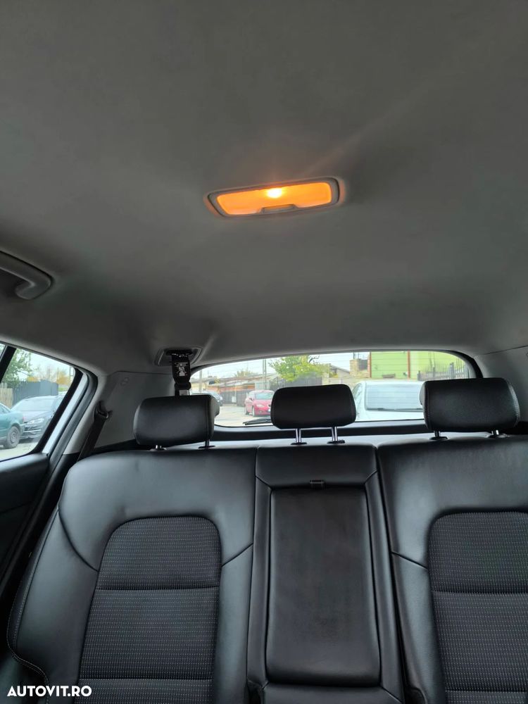 Kia Sportage 1.6 DSL 7DCT HP 4x4 Style - 12