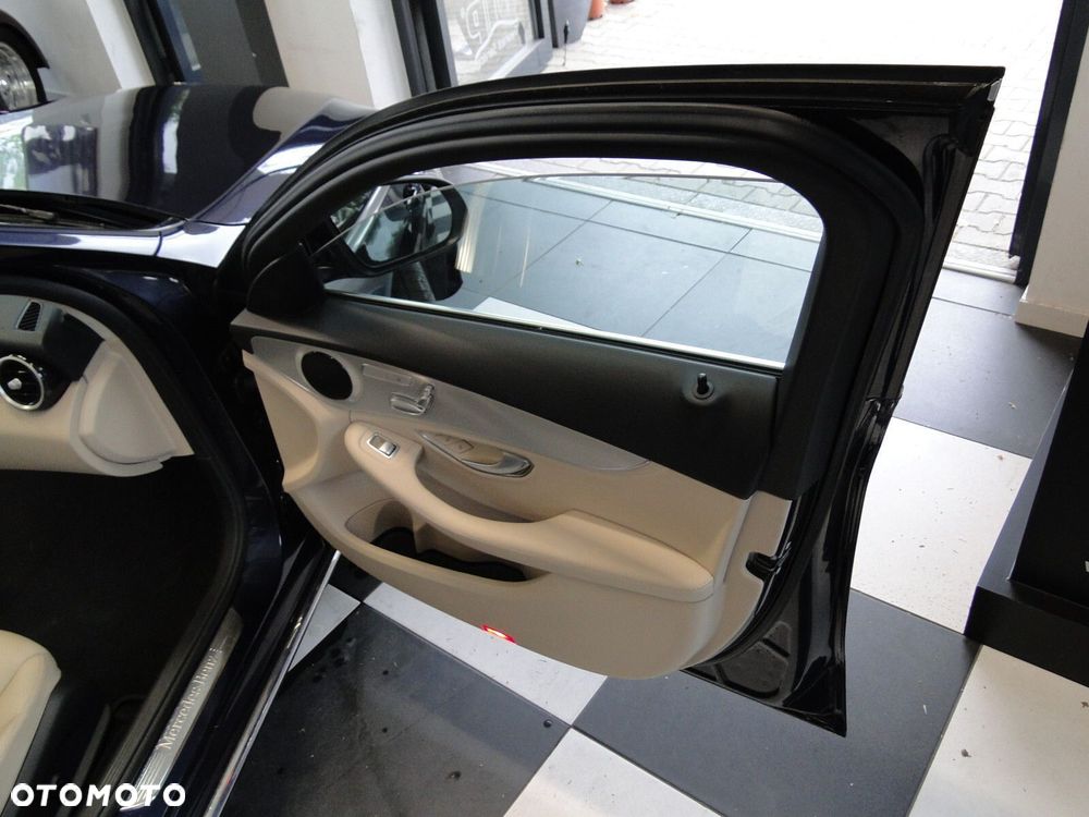 Mercedes-Benz Klasa C - 14