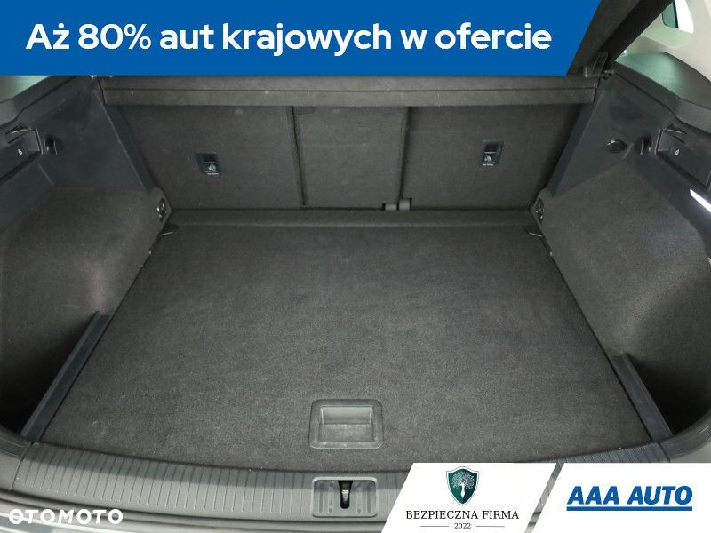 Volkswagen Tiguan - 11