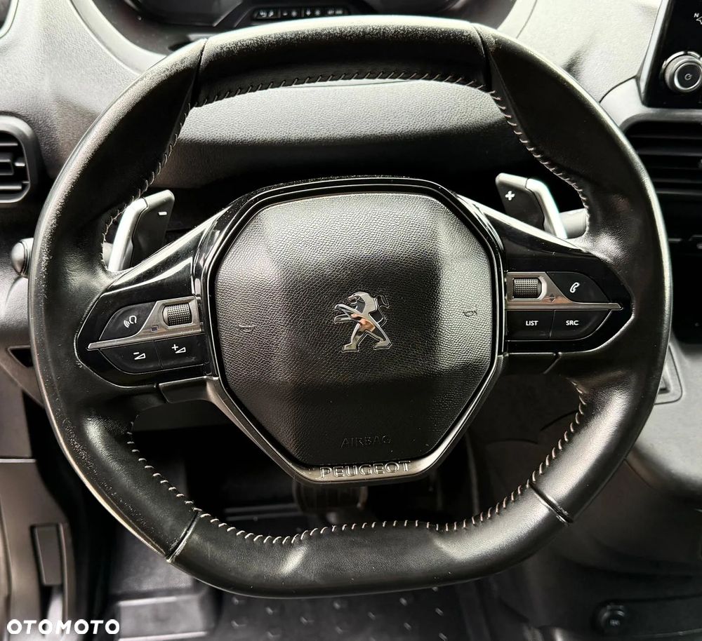 Peugeot Partner 1.5 130KM Automat 3 Osobwy Salon Polska Bezwypadkowy FVAT23% - 26