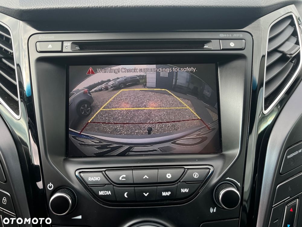 Hyundai i40 Kombi 1.7 CRDi Premium - 17