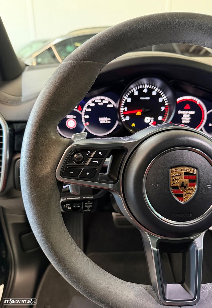 Porsche Cayenne S Platinum Edition - 19