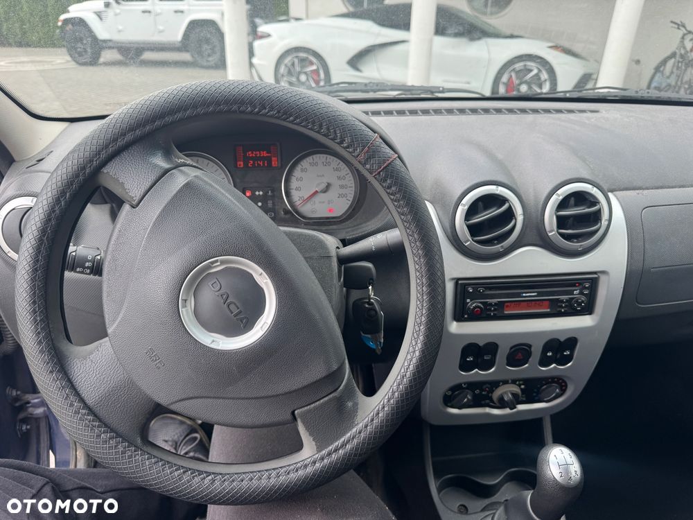 Dacia Logan - 8