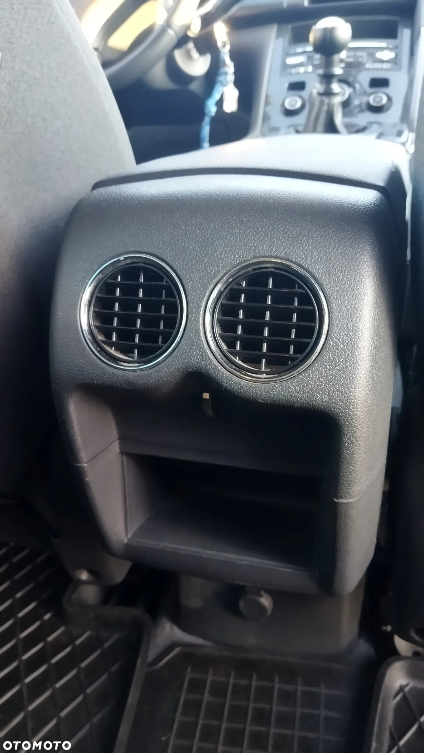Peugeot 3008 1.6 HDi Active - 16