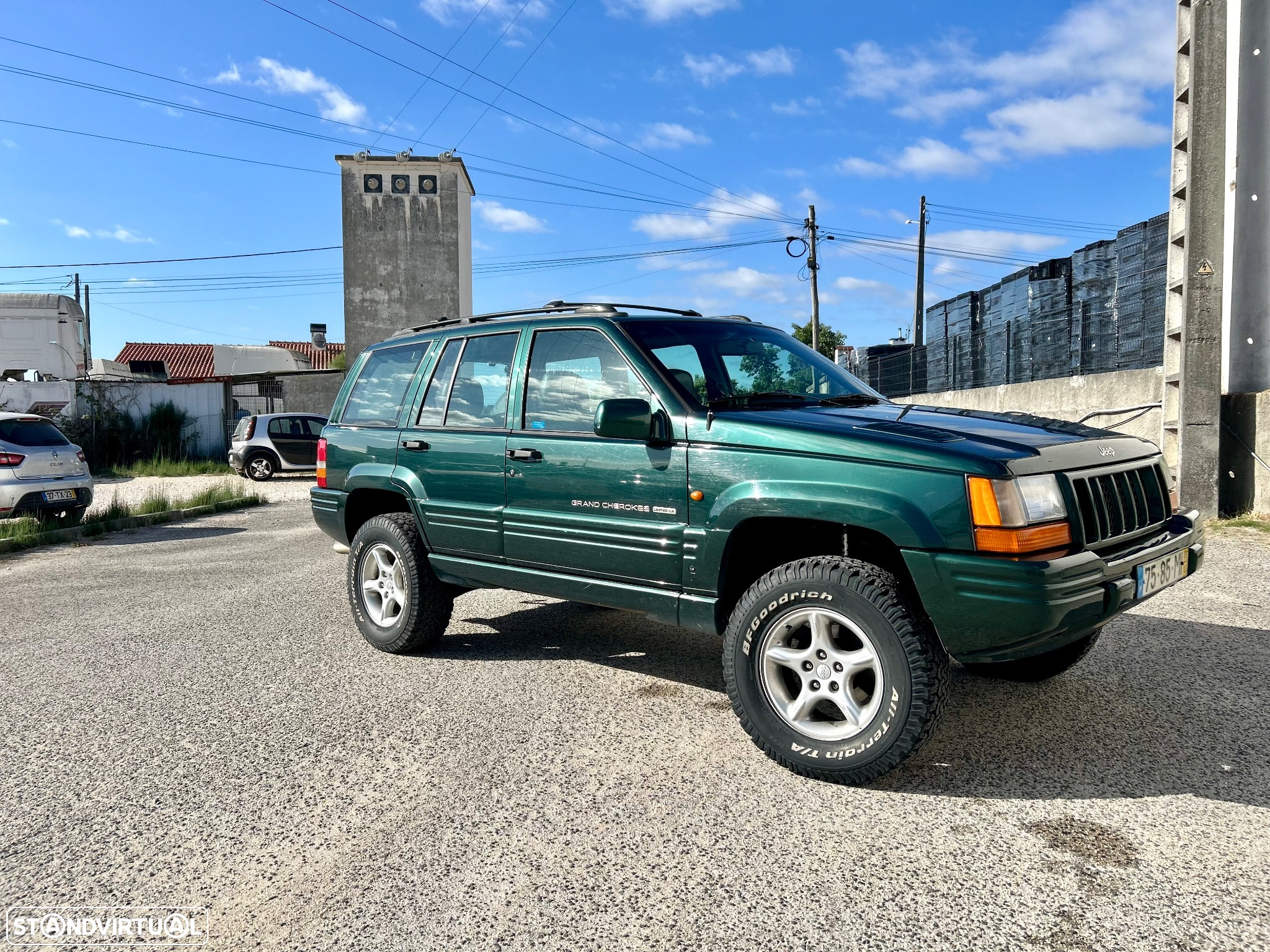 Jeep Grand Cherokee 5.9 LX - 2