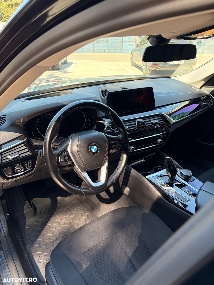 BMW Seria 5 520d EfficientDynamics Edition AT - 26