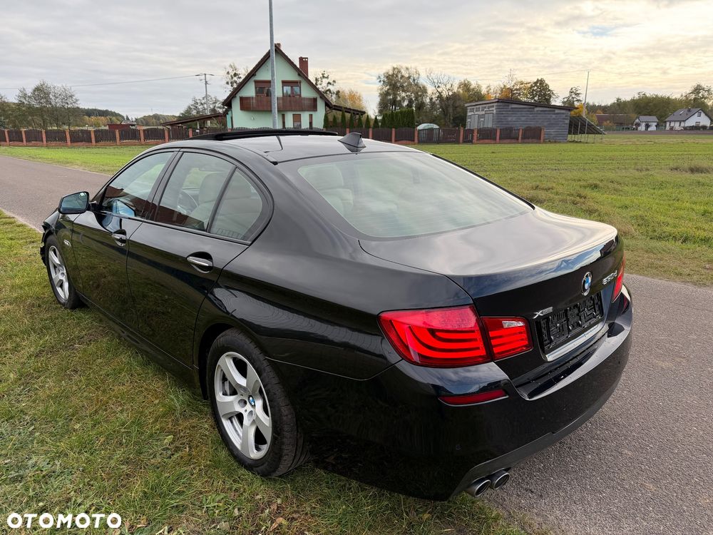 BMW Seria 5 530d xDrive Modern Line - 7