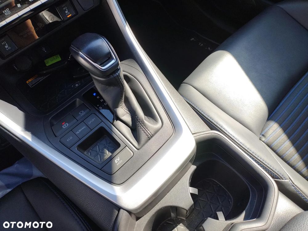 Toyota RAV4 2.5 Hybrid Selection 4x2 - 16