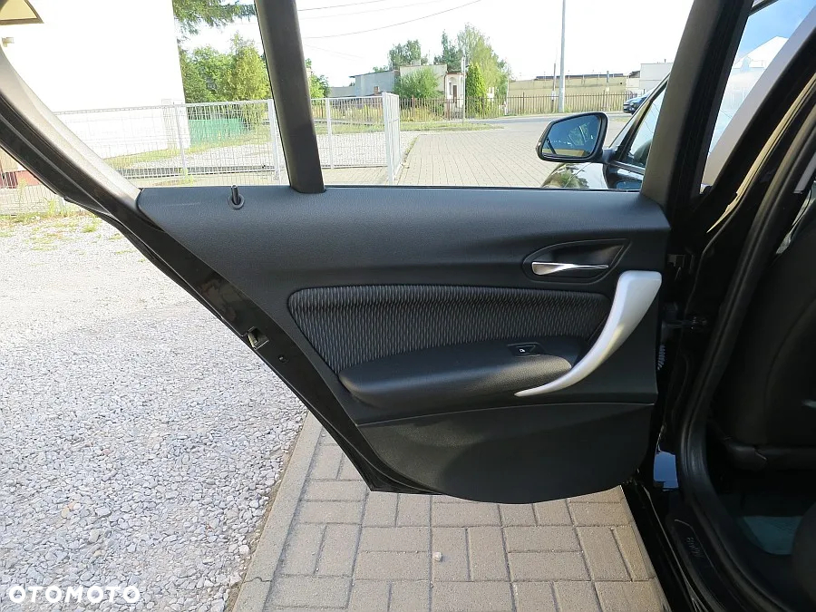 BMW Seria 1 118d - 26