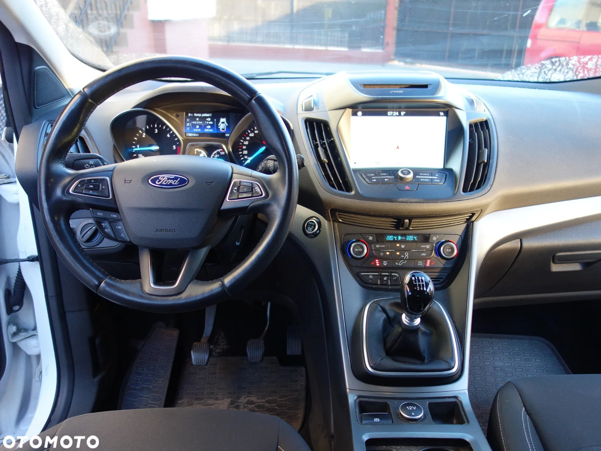 Ford Kuga 2.0 TDCi 4x4 Titanium - 3