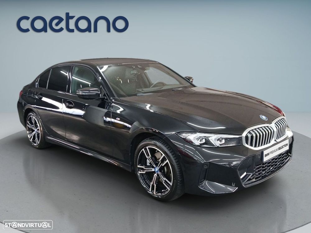 BMW 320 e Pack Desportivo M Auto - 7