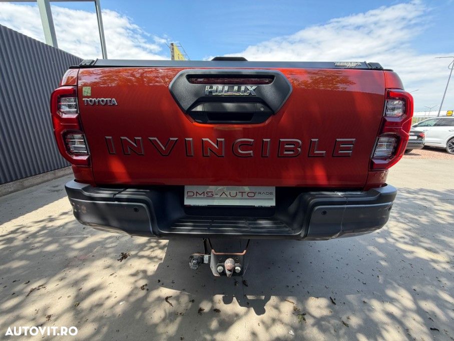 Toyota Hilux - 10