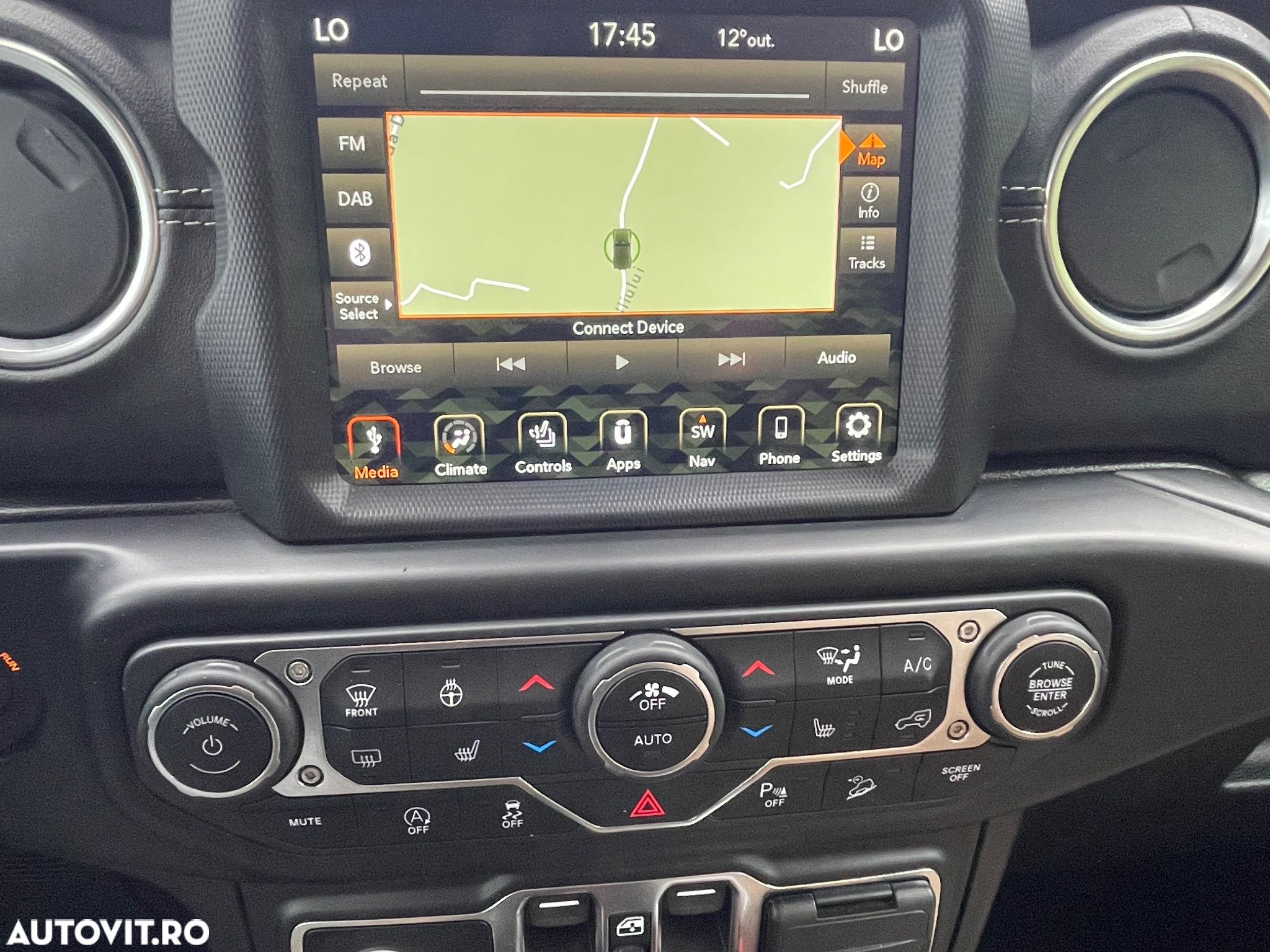 Jeep Wrangler Unlimited 2.2 CRD AT8 Sahara - 22