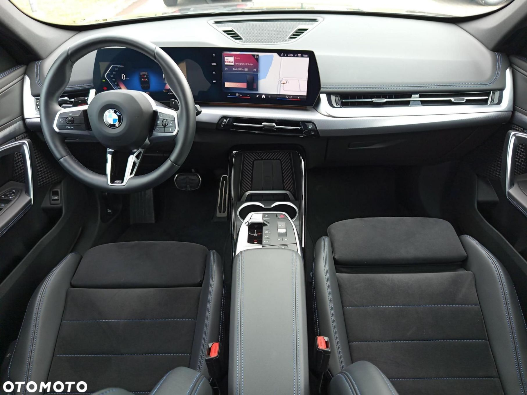 BMW X1 - 15