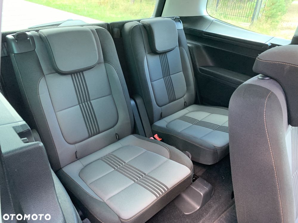 Volkswagen Sharan - 13