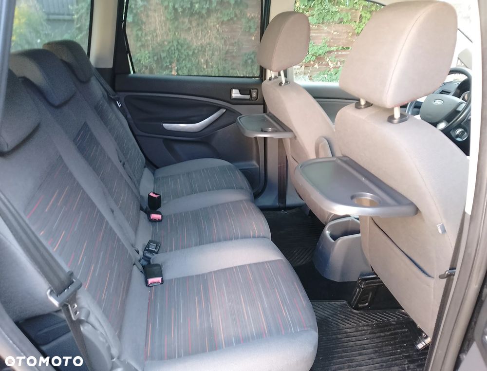 Ford C-MAX 1.8 Titanium - 13
