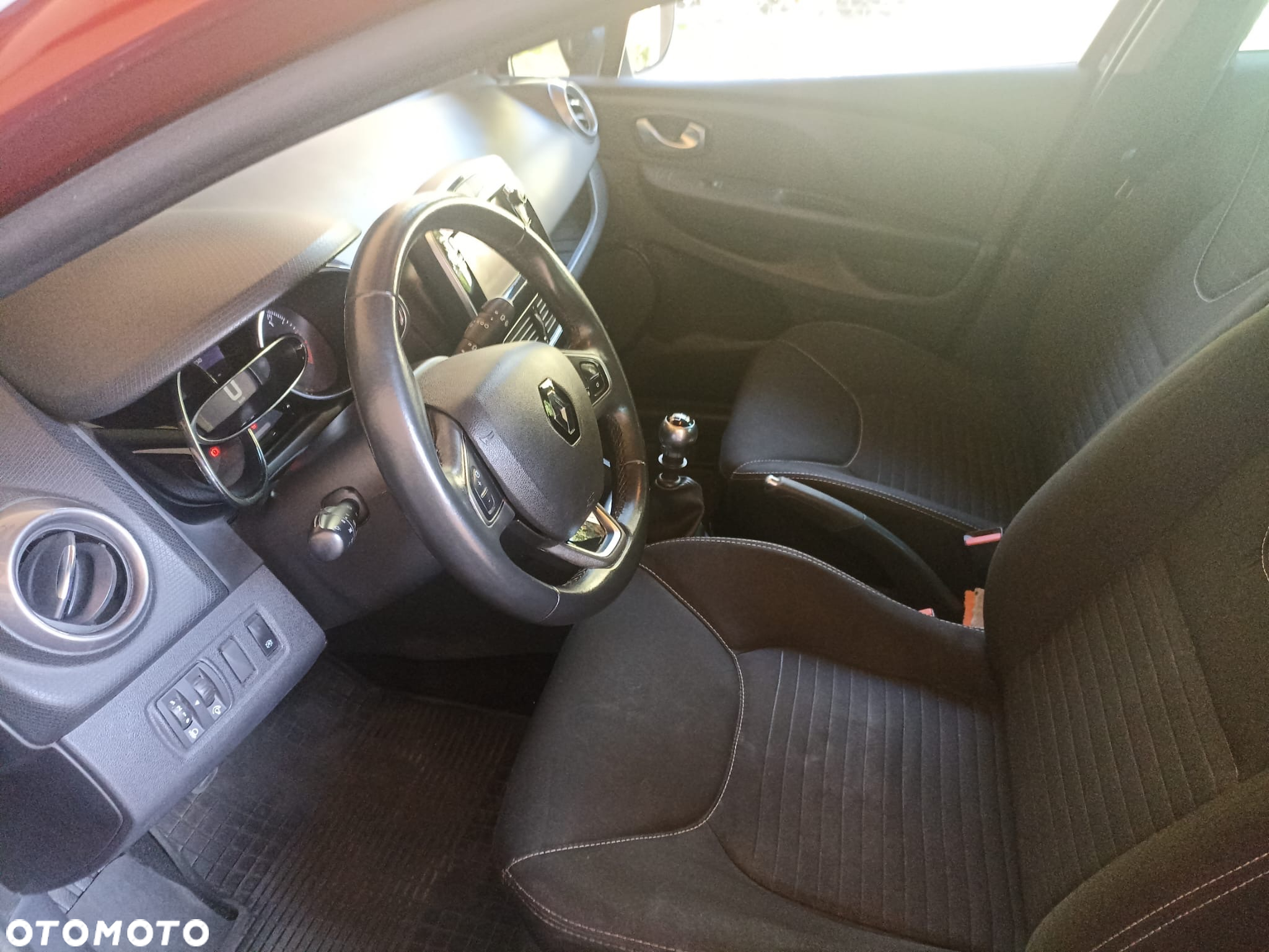 Renault Clio 1.2 Enegry TCe Limited - 8