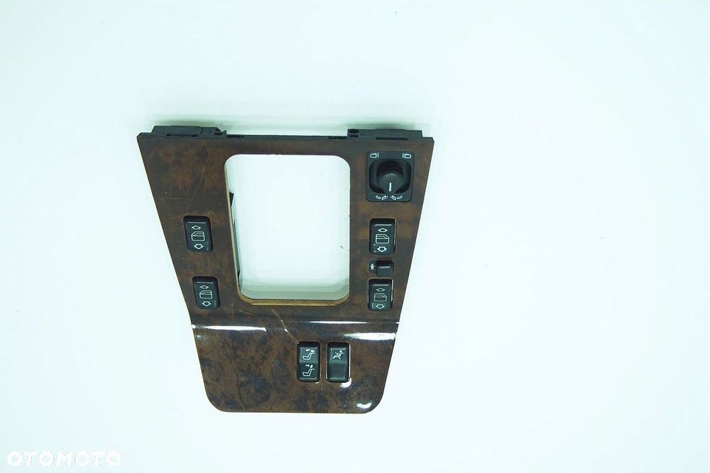 RAMKA ŚRODKOWA PANEL STEROWANIA OE - MERCEDES S 140 CL COUPE