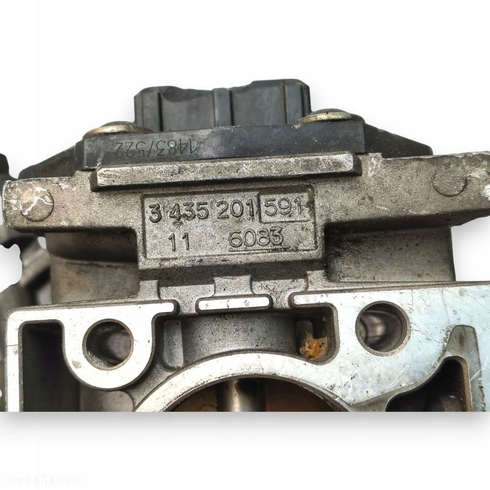 PRZEPUSTNICA VW Golf III Passat Polo 1.6 1.8 3435201591 Bosch - 9