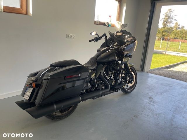 Harley-Davidson Touring Road Glide - 20