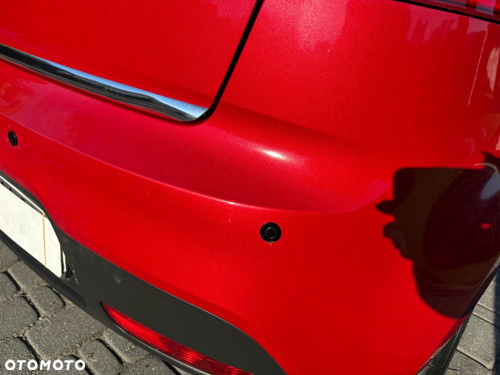 Kia Rio - 8