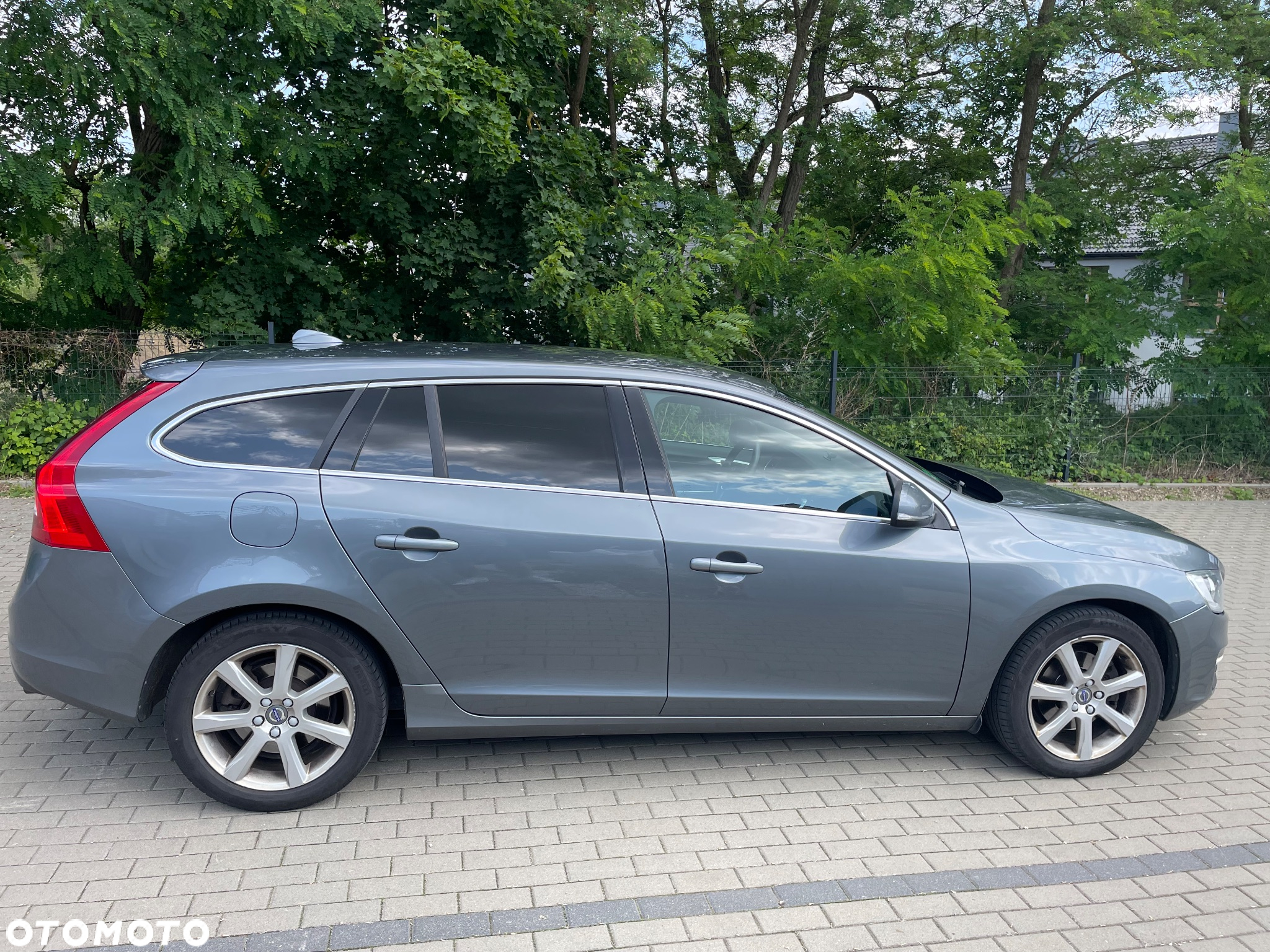 Volvo V60 T4 Drive-E Momentum - 8