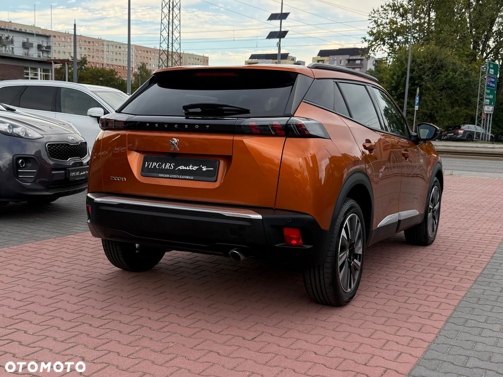 Peugeot 2008 1.5 BlueHDi Allure S&S - 5