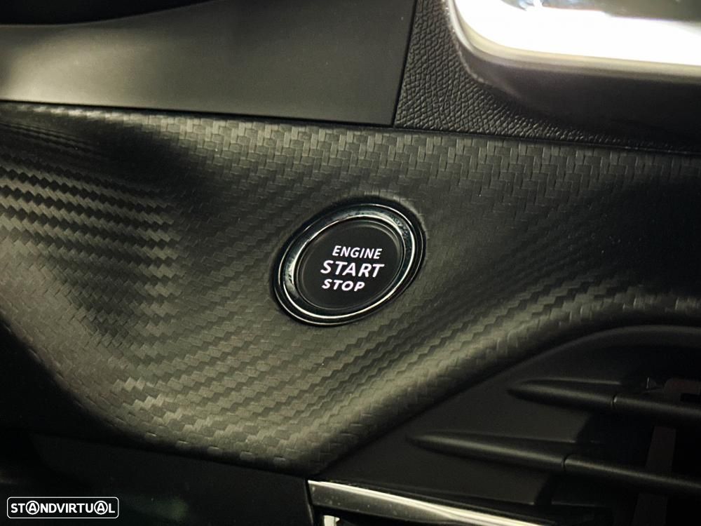 Peugeot e-208 50 kWh GT Pack - 40