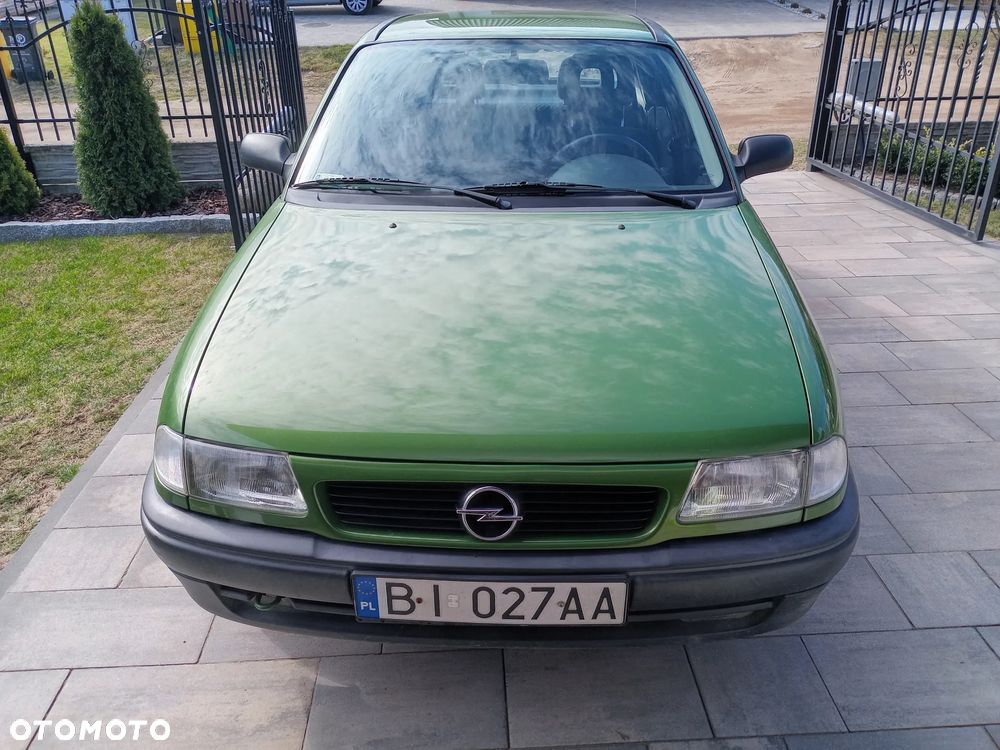 Opel Astra - 4