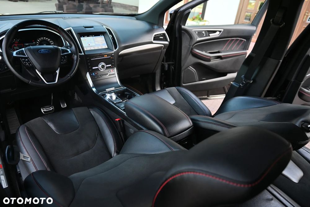 Ford Edge 2.0 EcoBlue Bi-Turbo 4x4 ST-LINE - 33