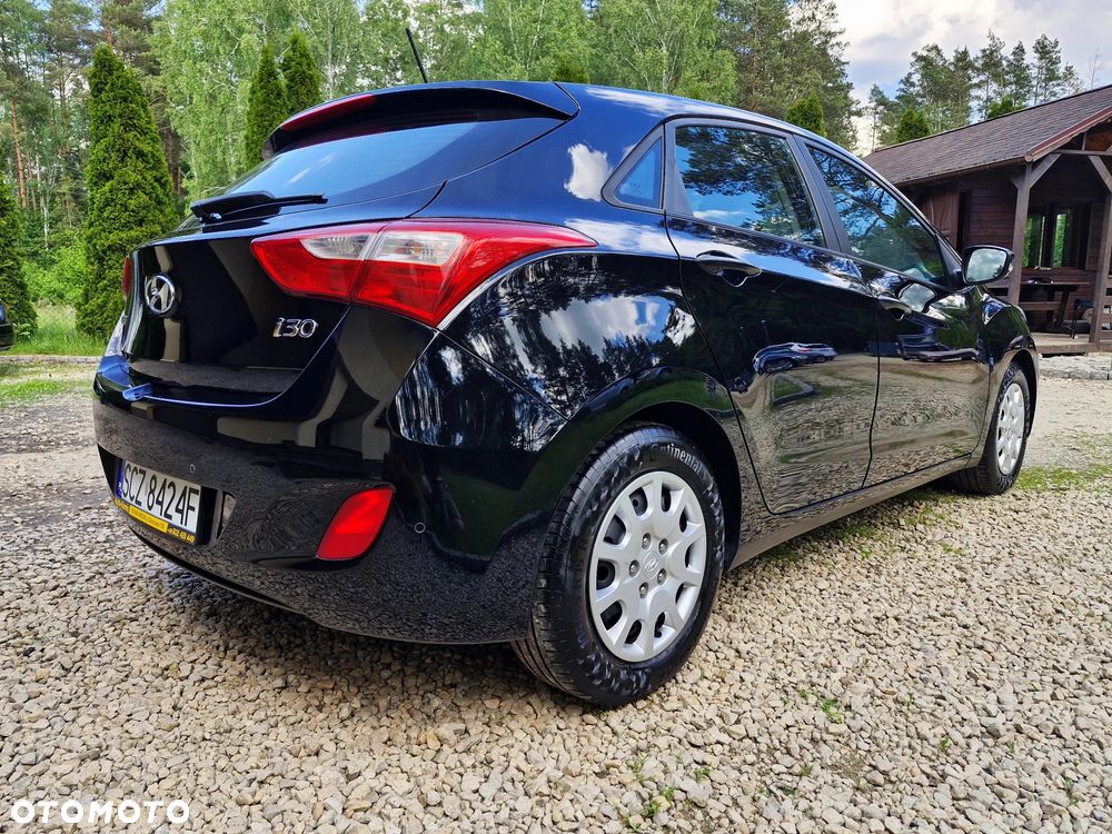 Hyundai i30 1.4 Trend - 18